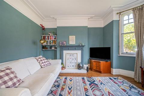 3 bedroom semi-detached house for sale, St. Pauls Road, Chichester