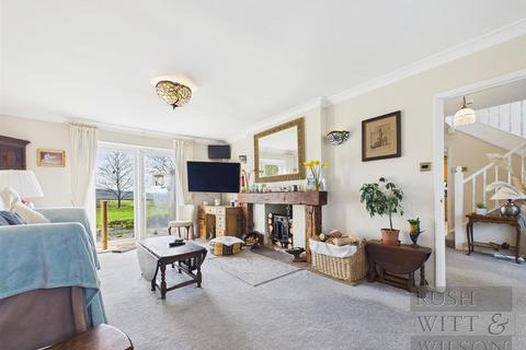 4 bedroom detached house for sale, Standard Hill, Ninfield, Battle