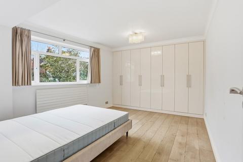 2 bedroom apartment to rent, MONCKTON COURT, STRANGWAYS TERRACE, KENSINGTON, LONDON, W14 8NF