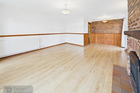 undefined, Fennel Crescent, Crawley