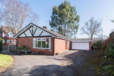 3 bedroom detached bungalow for sale, Moors Lane, Darnhall