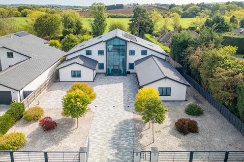 undefined, Avonbank Drive, Stratford-upon-Avon, Warwickshire, CV37