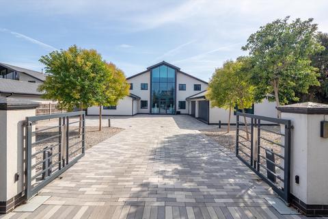 undefined, Avonbank Drive, Stratford-upon-Avon, Warwickshire, CV37