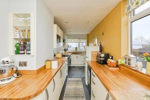 4 bedroom detached house for sale, The Hollow, Littleover, Derby, Derbyshire, DE23