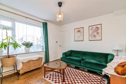 3 bedroom terraced house for sale, Ashworth Close, Nottingham, Nottinghamshire, NG3
