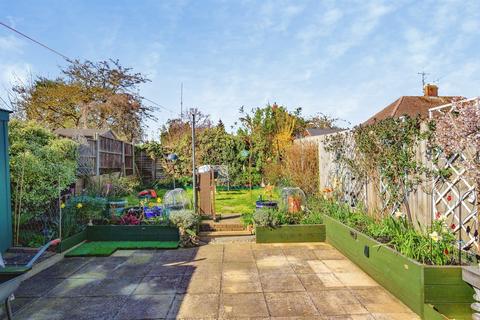 2 bedroom terraced house for sale, Wodecroft Road, Luton