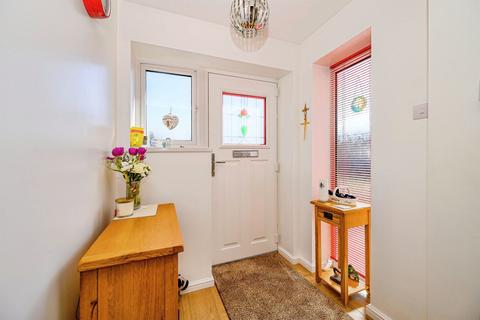 2 bedroom terraced house for sale, Wodecroft Road, Luton