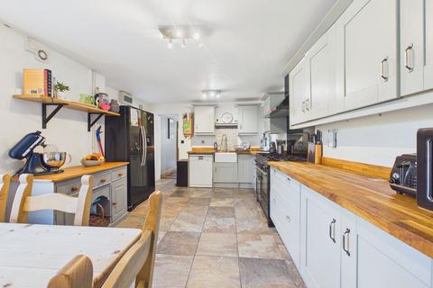 4 bedroom detached house for sale, St. Clears, Carmarthen, SA33