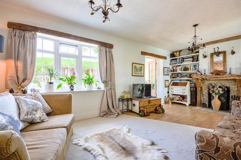 3 bedroom detached house for sale, High Street, Ninfield,