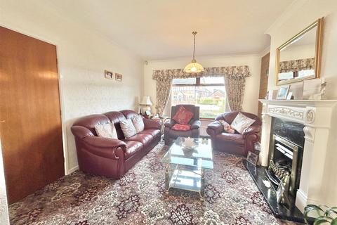 3 bedroom semi-detached house for sale, Holden Road, Leigh