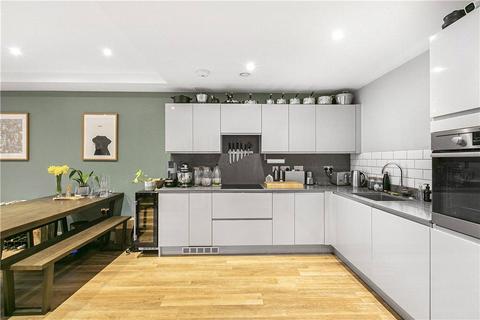 2 bedroom apartment for sale, Knaresborough Drive, London, SW18