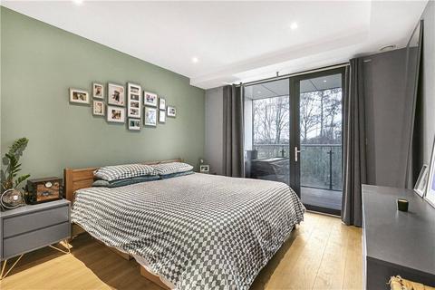 2 bedroom apartment for sale, Knaresborough Drive, London, SW18