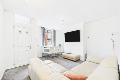 2 bedroom end of terrace house to rent, Milton Street, Leigh WN7