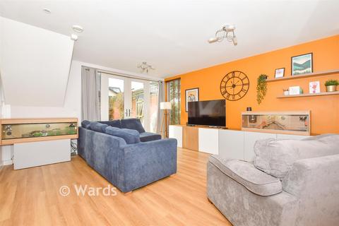 undefined, John Day Close, Maidstone ME17