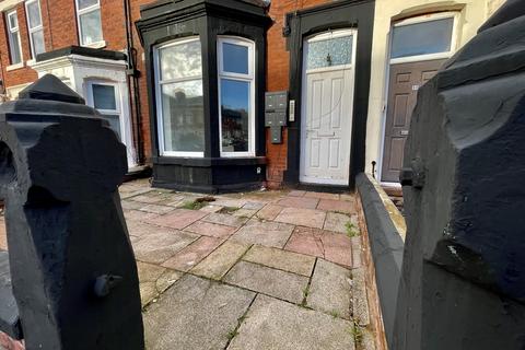 1 bedroom flat to rent, 48 Westmorland Avenue, Blackpool FY1