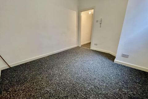 1 bedroom flat to rent, 48 Westmorland Avenue, Blackpool FY1