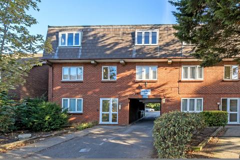 undefined, Woolwich Road Belvedere DA17