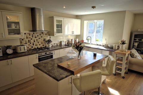 3 bedroom detached house for sale, Salisbury Road, Southampton SO40