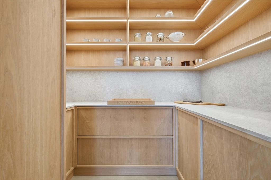 Walk In Pantry