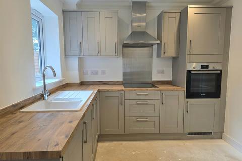 2 bedroom bungalow for sale, St. Johns Hill, Bungay