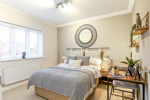 2 bedroom bungalow for sale, St. Johns Hill, Bungay