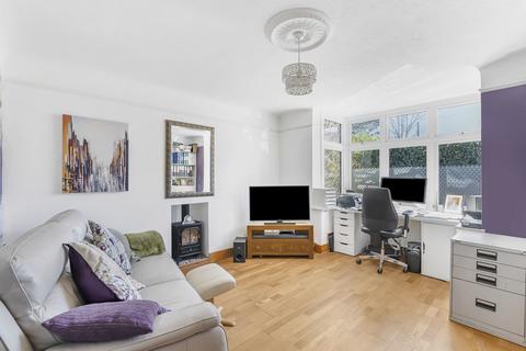 3 bedroom detached house for sale, Farnborough Road, Farnborough GU14