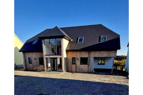 4 bedroom detached house for sale, Blaen-y-coed, Carmarthen, SA33