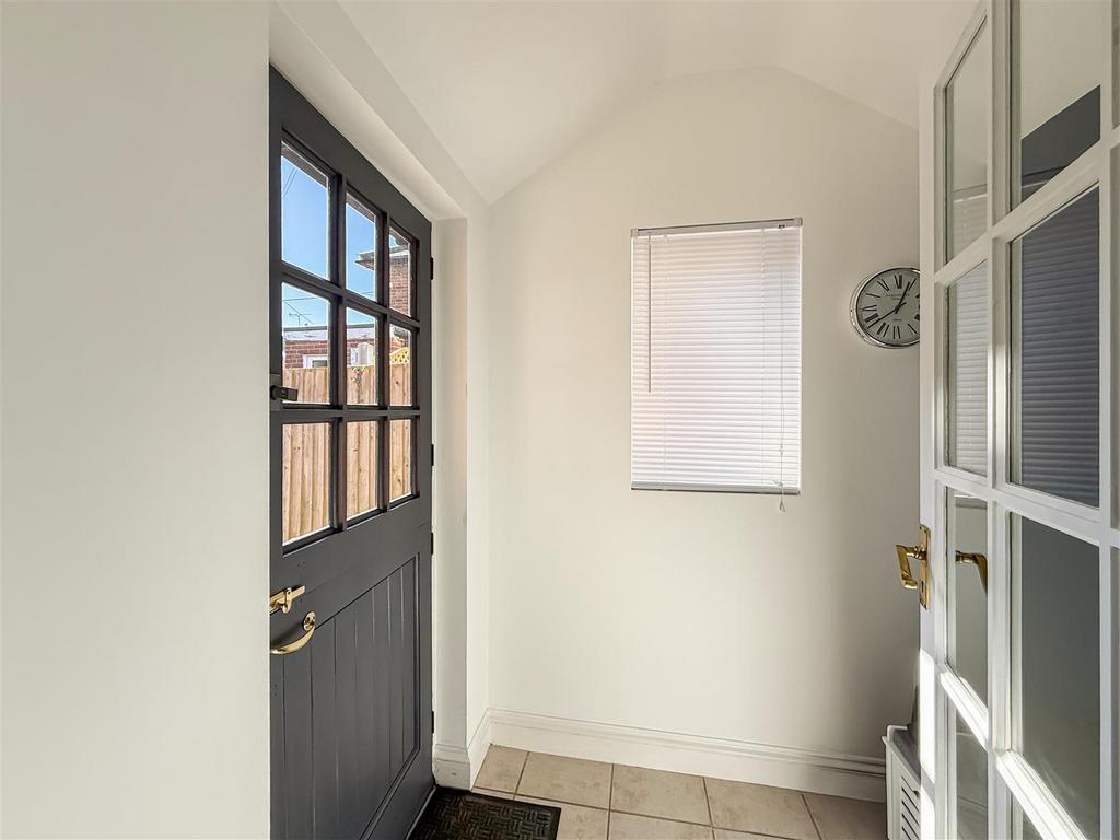 Entrance porch