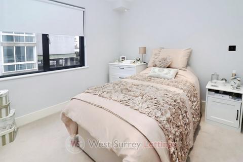 1 bedroom apartment to rent, Magna West, West Byfleet, KT14 6FD
