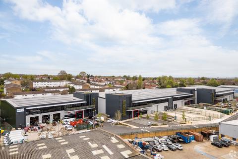 Warehouse to rent, 555 White Hart Ln London N17 7RP