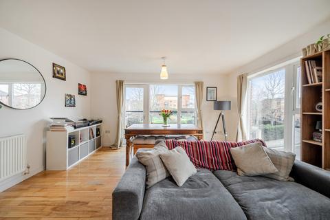 2 bedroom house for sale, Calypso Crescent, Peckham, London