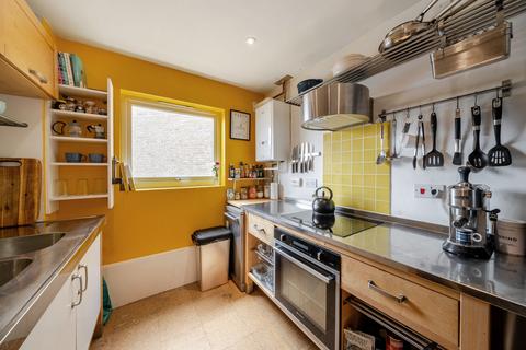 2 bedroom house for sale, Calypso Crescent, Peckham, London