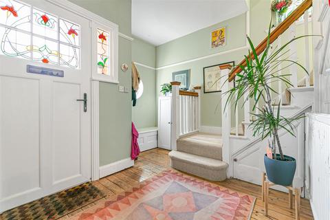 undefined, Gloucester Road, Kingston Upon Thames, Kingston Upon Thames KT1