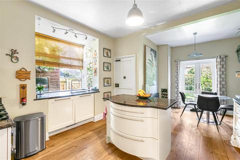 undefined, Gloucester Road, Kingston Upon Thames, Kingston Upon Thames KT1