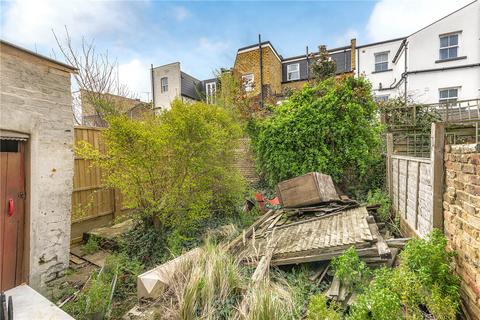 2 bedroom terraced house for sale, Poyntz Road, London, SW11