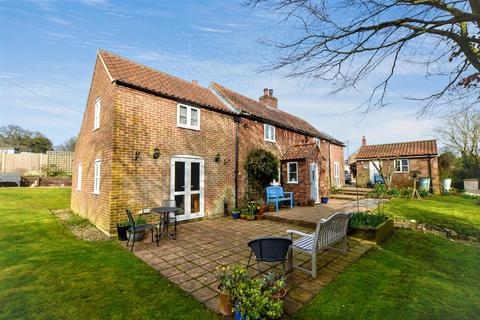 undefined, Back Lane, West Beckham, Holt