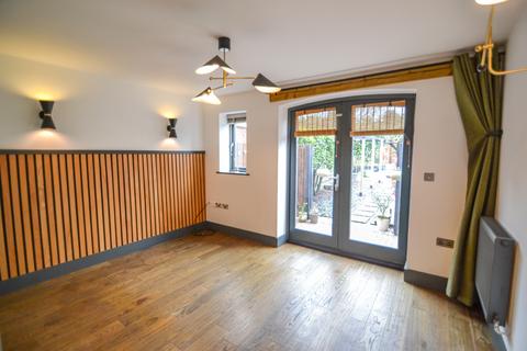 2 bedroom terraced house to rent, Cumberland Mews, Broseley