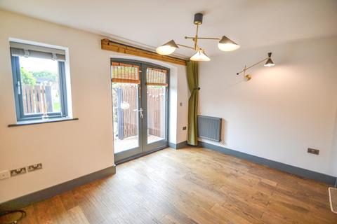 2 bedroom terraced house to rent, Cumberland Mews, Broseley
