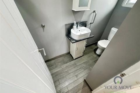 undefined, Carlton Drive, Leicestershire LE18