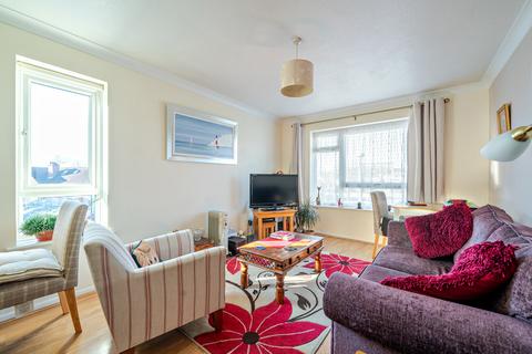 1 bedroom flat for sale, St. Michaels Court, Sompting Road, Lancing, West Sussex, BN15