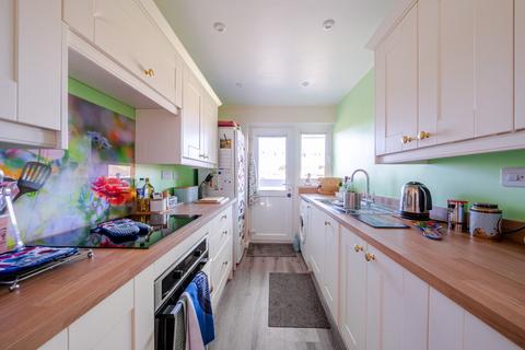 1 bedroom flat for sale, St. Michaels Court, Sompting Road, Lancing, West Sussex, BN15