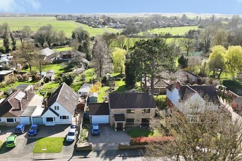 4 bedroom detached house for sale, Main Road, Hackleton, Northampton, NN7