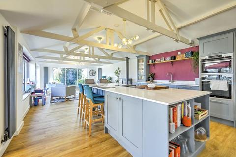 4 bedroom detached house for sale, Main Road, Hackleton, Northampton, NN7