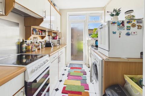 undefined, Wentworth Avenue, Slough, Berkshire, SL2