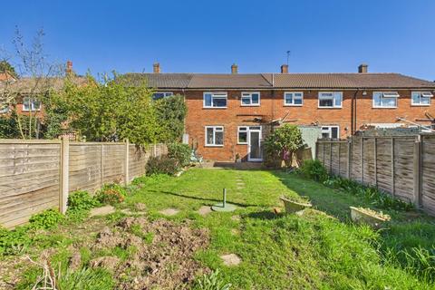 undefined, Wentworth Avenue, Slough, Berkshire, SL2