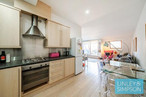 3 bedroom flat for sale, MERCHANTS HOUSE, 66 NORTH STREET, LEEDS, LS2