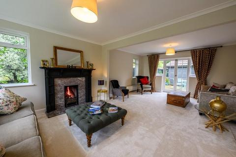 4 bedroom detached house for sale, RIDGEWAY DRIVE, DORKING, RH4