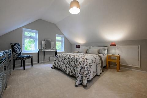 4 bedroom detached house for sale, RIDGEWAY DRIVE, DORKING, RH4