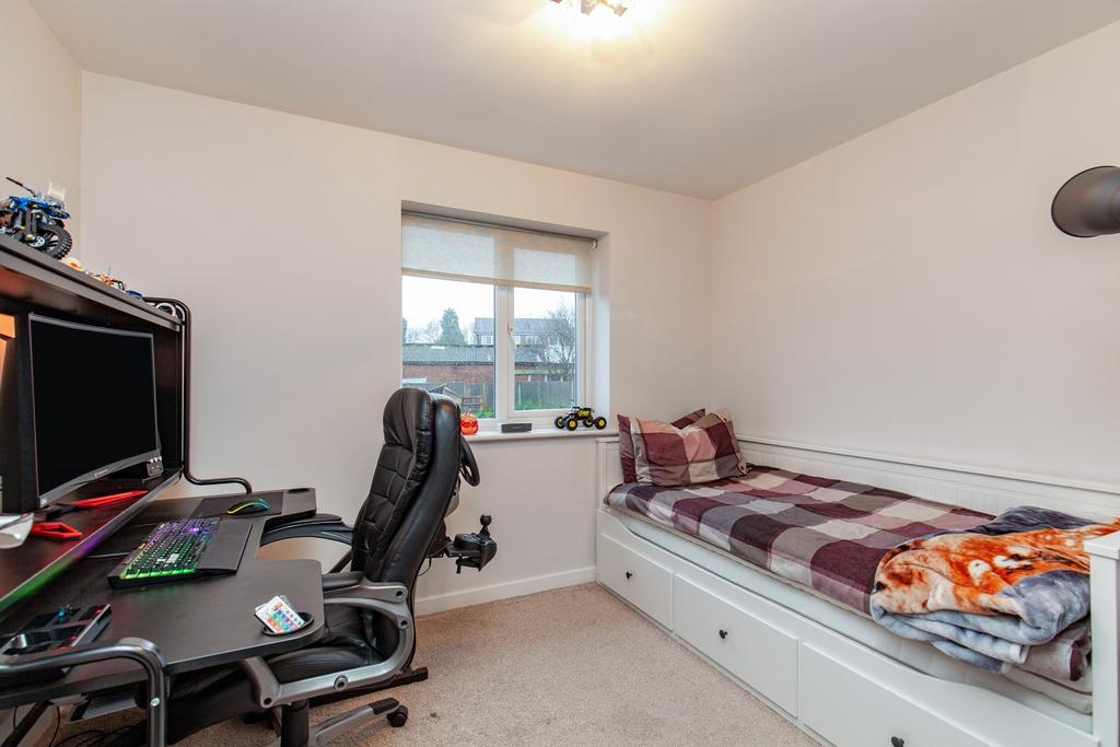 Second bedroom