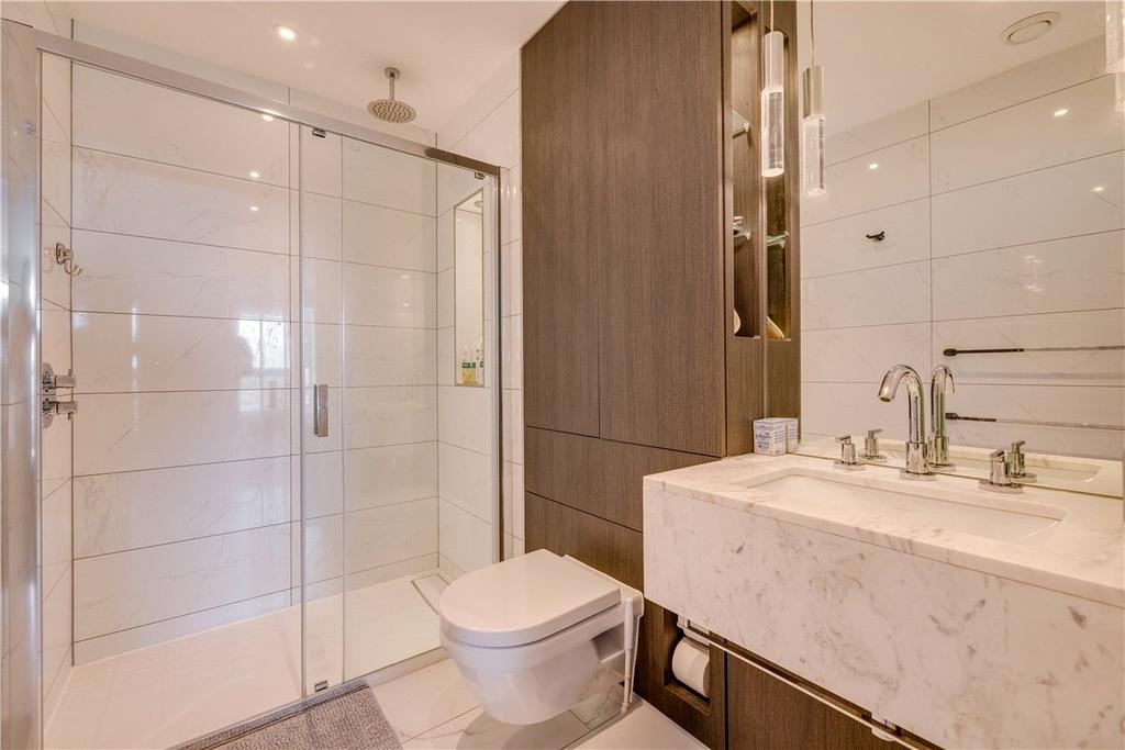 Apartment in London - View 3